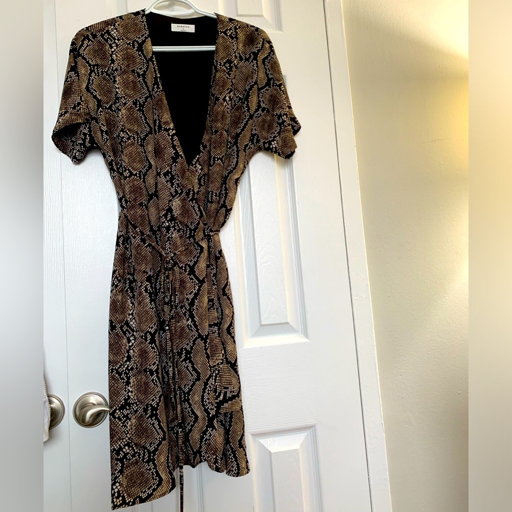 Artitzia Babaton wrap dress snake print size medium never worn!